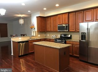 24911 Coats Sq, Aldie, VA 20105