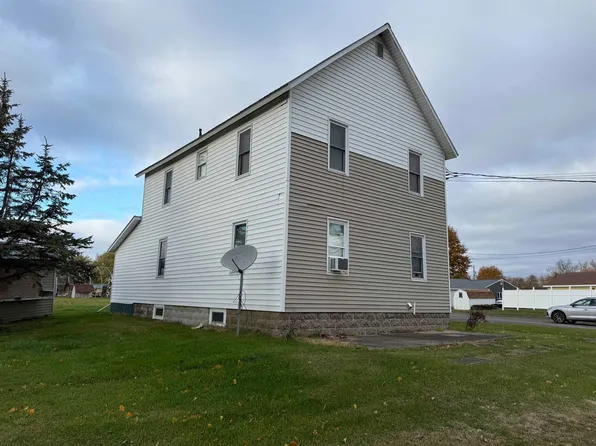 124 W Hatfield St, Massena, NY 13662