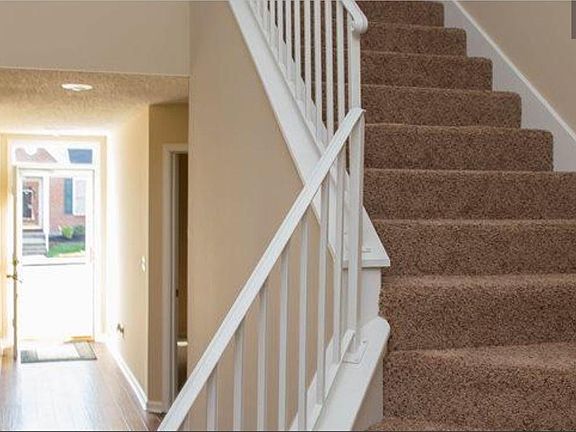 5th image of 2104 W Park Dr #2104