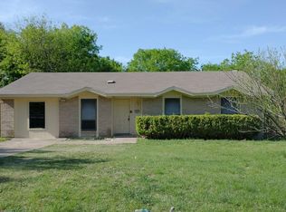 329 Deepwood St, Dallas, TX 75217