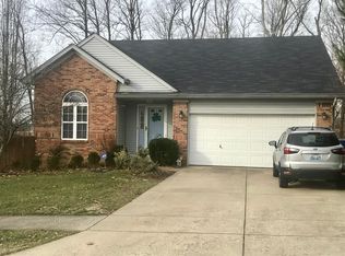 332 Crystal Wash Dr, La Grange, KY 40031