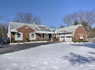 144 Mendham Rd E, Mendham, NJ 07945