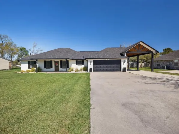 8096 Rice Ln, Beaumont, TX 77705