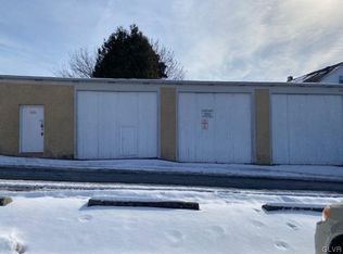 155 Mulberry St, Catasauqua, PA 18032
