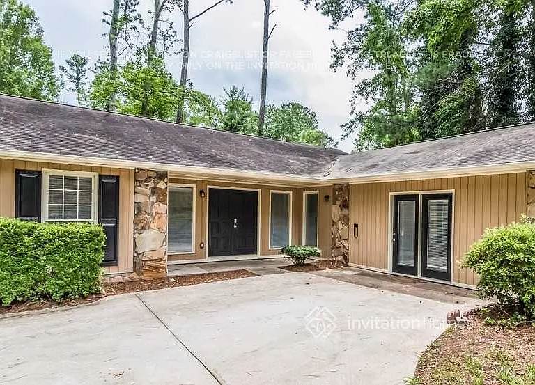 3324 Timber Hollow Ct — Photo 3