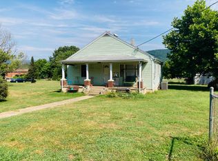 473 James River Rd, Natural Bridge Station, VA 24579