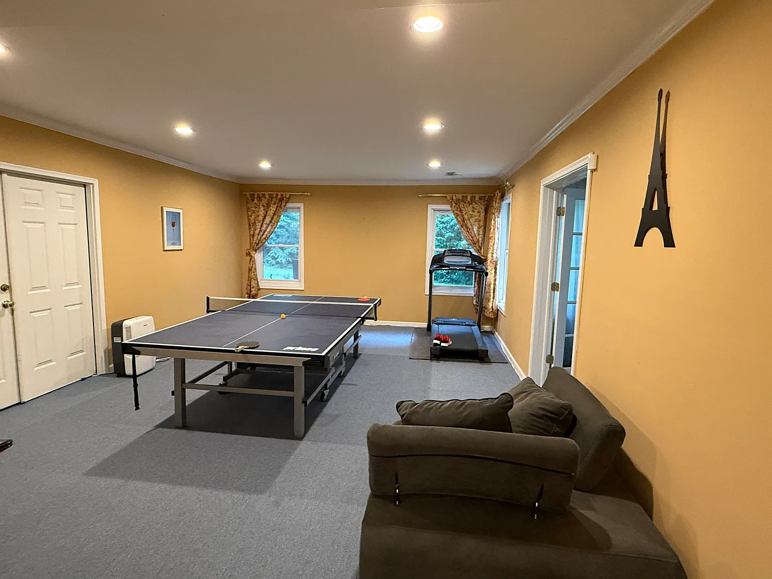 1 bed, $1,200 — Photo 2