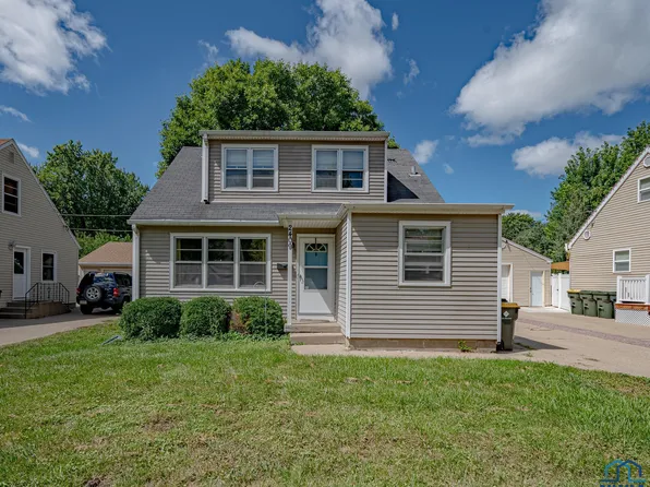 2409 S Olive St, Sioux City, IA 51106