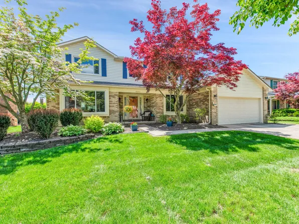 46403 Registry Dr, Canton, MI 48187