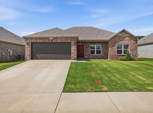 1210 Mae Ln, Conway, AR 72032