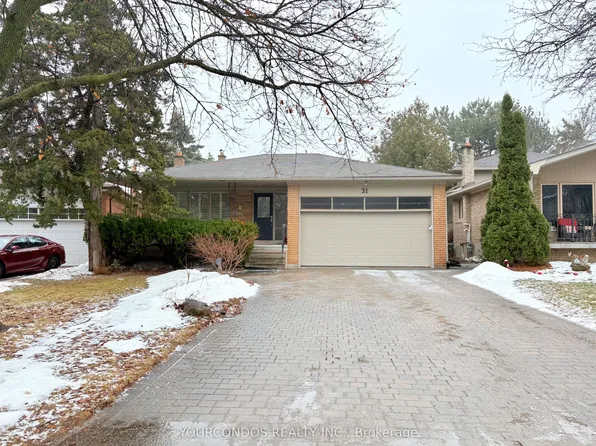 31 Markhaven Rd #A, Markham, ON L3R 1T8
