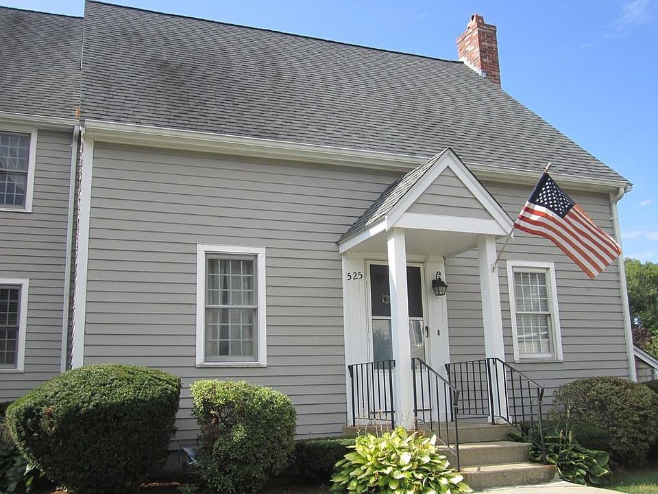 1st image of 525 Twin Lakes Dr #525