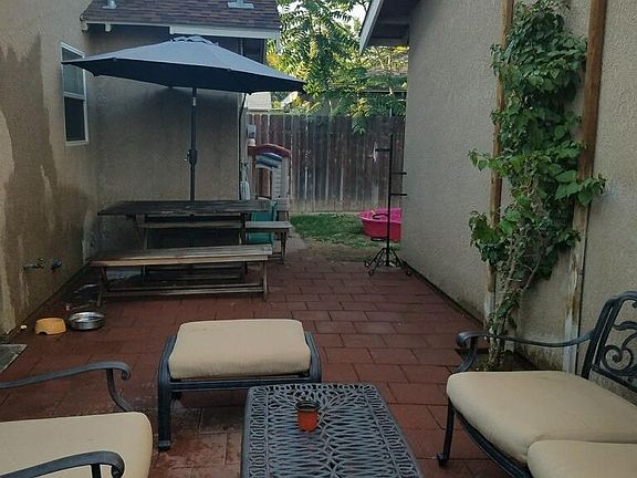 3rd image of 2904 N Arthur Ave