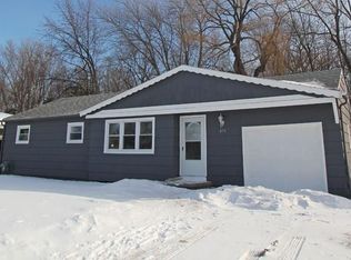 450 Marwood Rd, Rochester, NY 14612