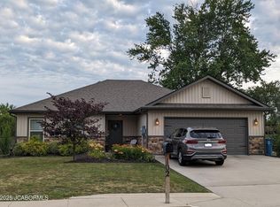 102 E Liberty Ln, Ashland, MO 65010
