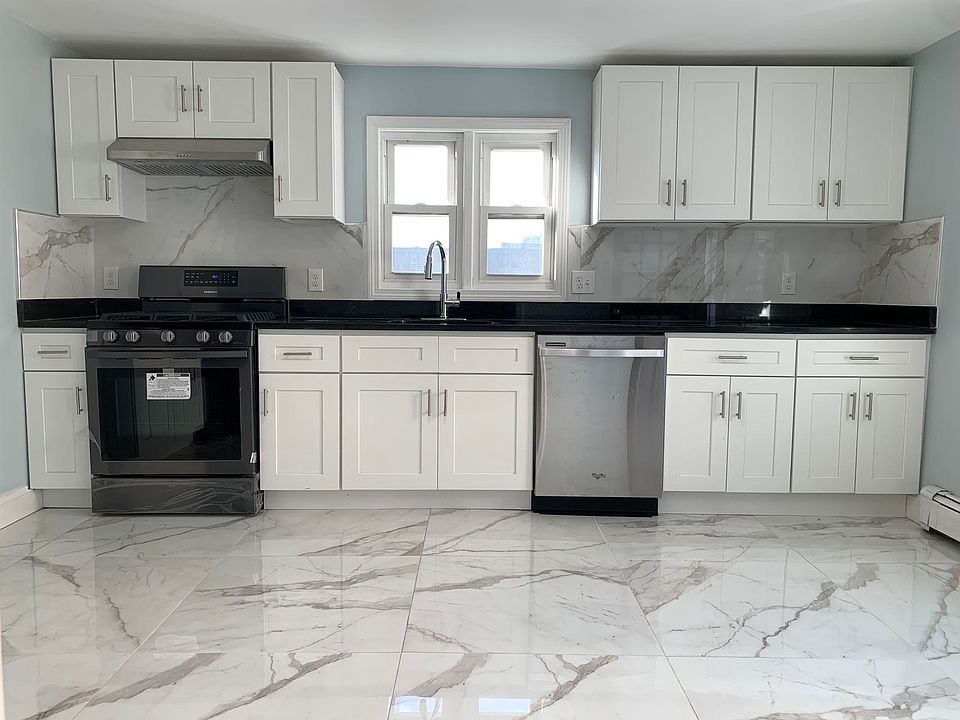 1st image of 45 Madison St #45