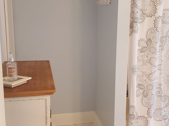 Upstairs bath room