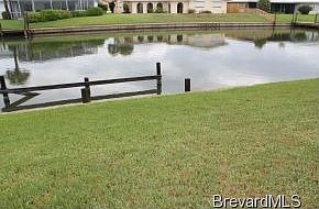 3rd image of 317 Kent Dr