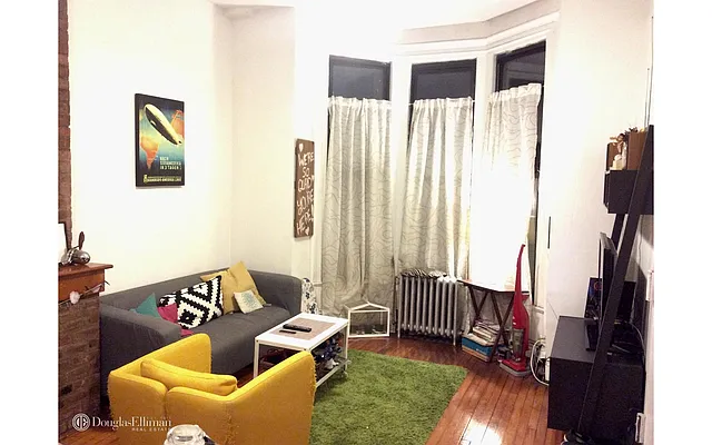 Rented by Douglas Elliman | media 13
