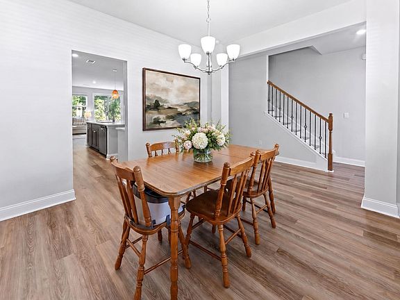 5th image of 577 Haven View Way