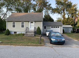 8 Arthur St, Haverhill, MA 01832
