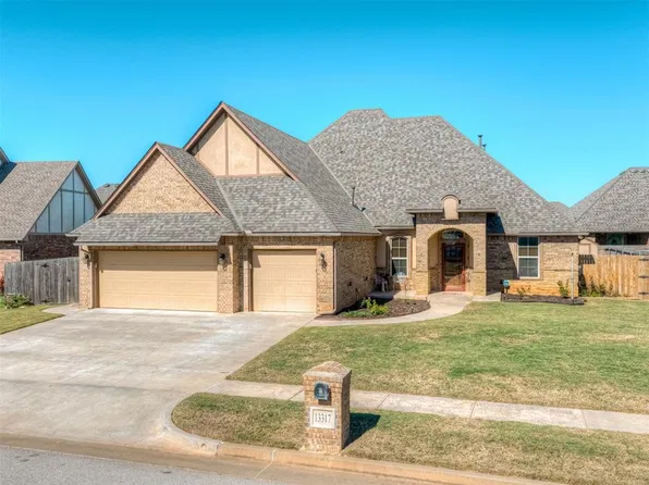 13317 NW 4th St, Yukon, OK 73099