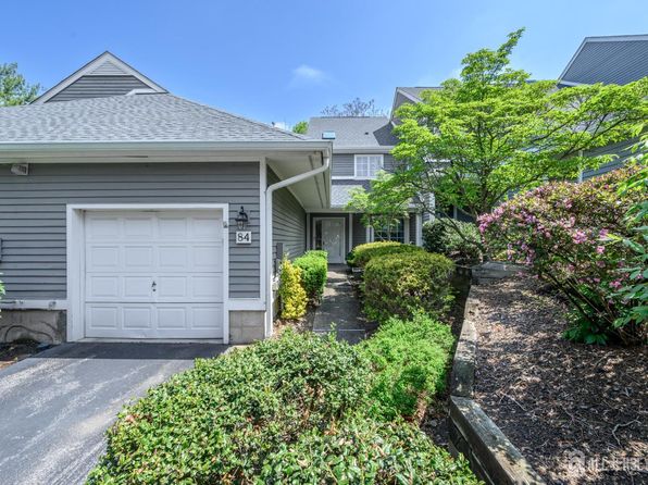 84 Ridge Dr