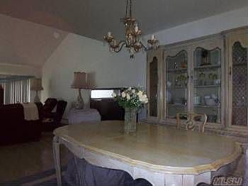 4th image of 23 Maxwell Dr