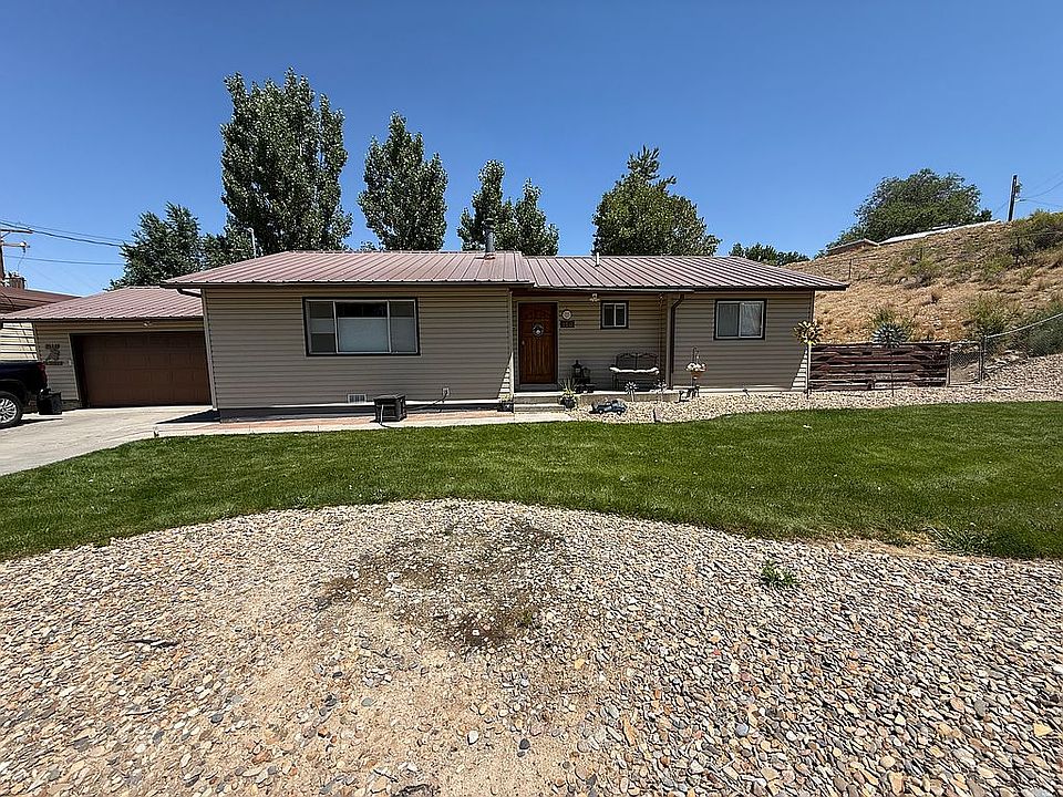 1st image of 150 Middle St