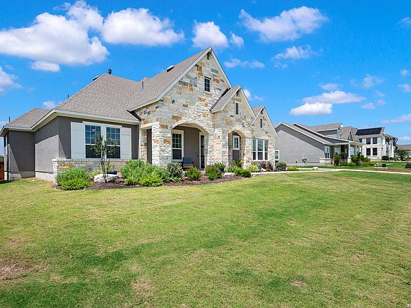2nd image of 154 Violet Way