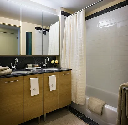 Rented by Related Rentals | media 16