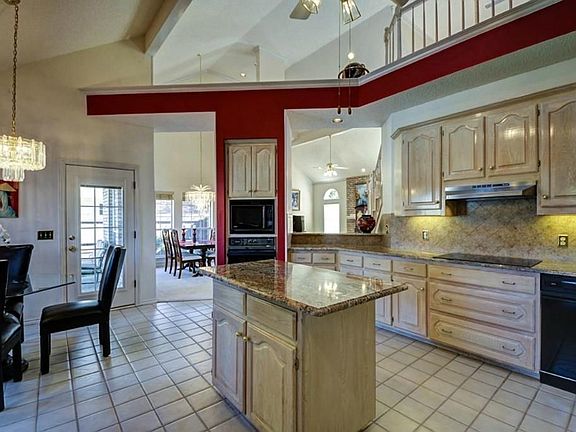 4th image of 1216 Hills Creek Dr