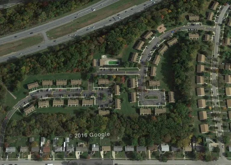 Howard Hills Rental Townhomes and Duplexes — Photo 33