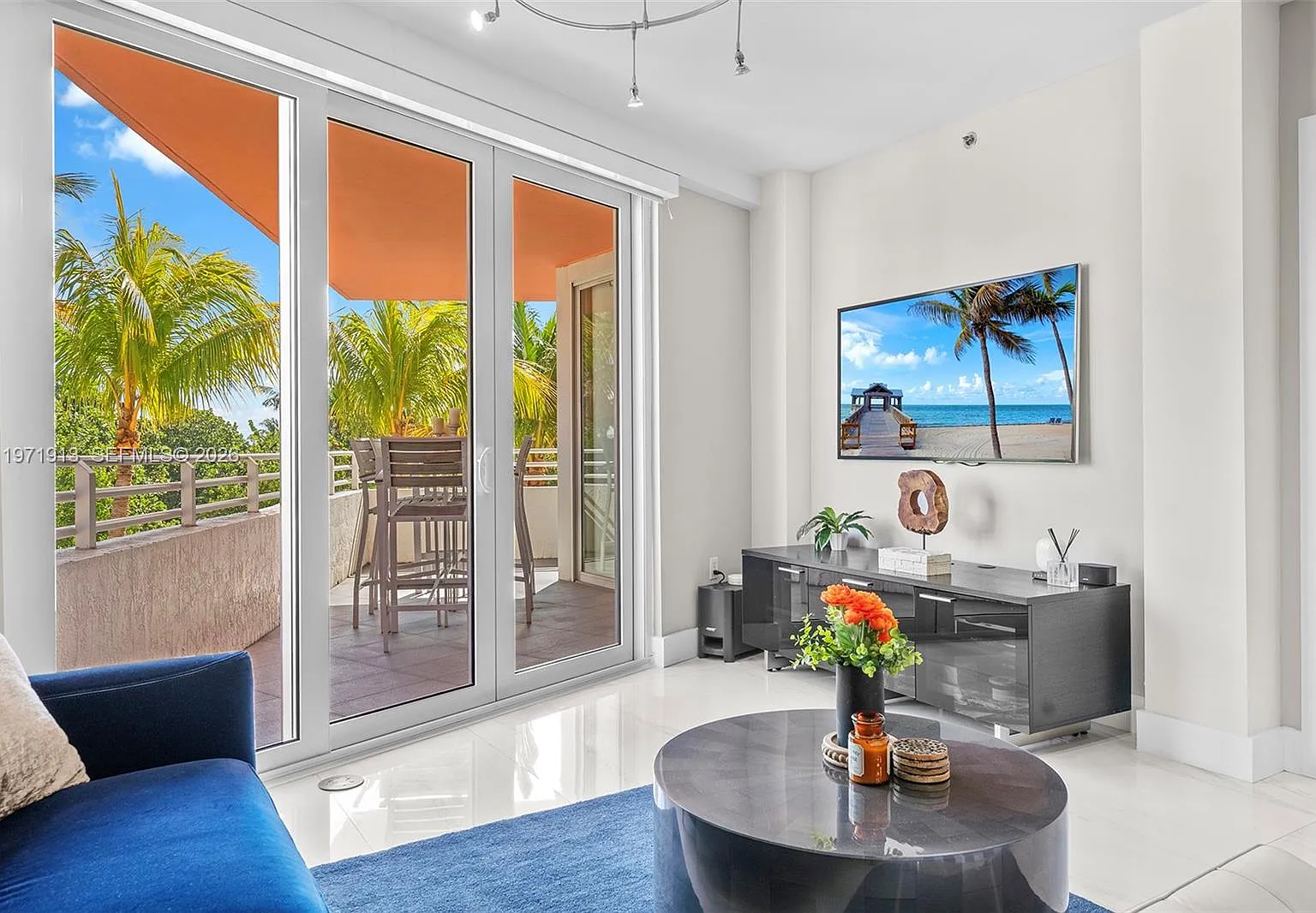Ocean Place Condo — Photo 2