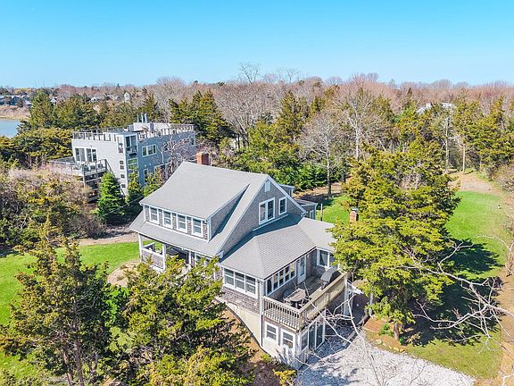 3rd image of 250 Mary Chase Road