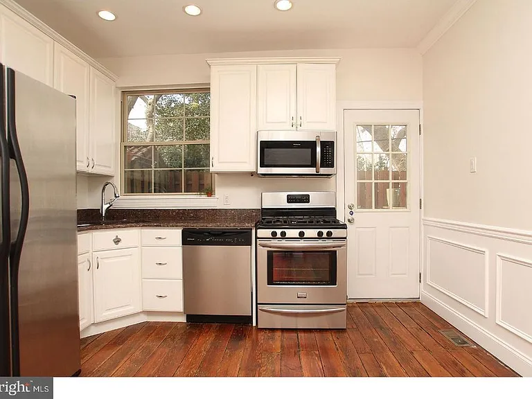 968 N Lawrence St #R — Photo 3
