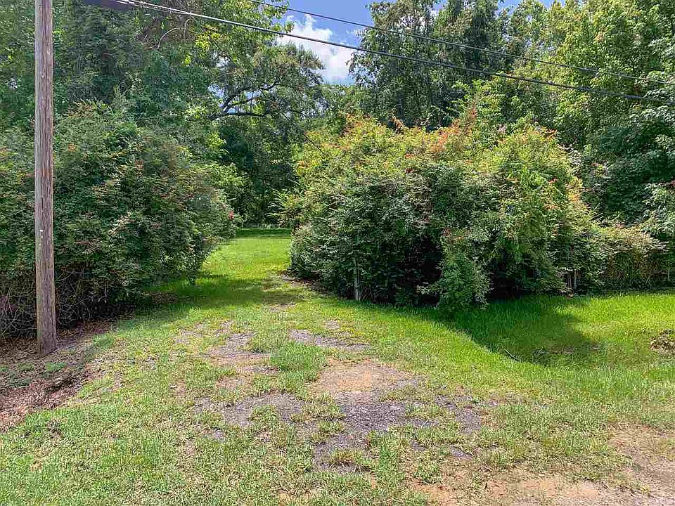 2nd image of 11250 Church Rd