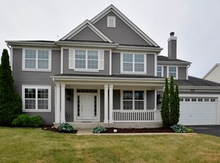 328 Foxford Dr, Cary, IL 60013