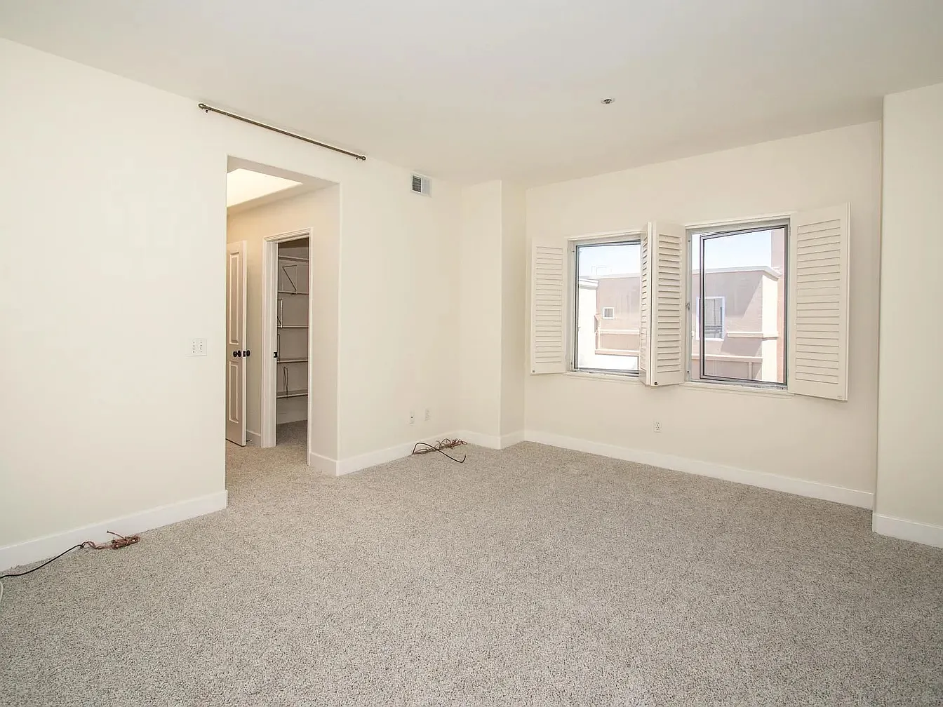 1 bed, 1540 sqft, $1,995 — Photo 3