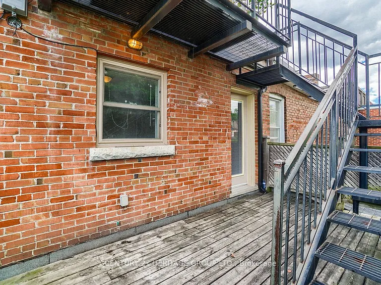 57 Beatrice St #2 — Photo 26