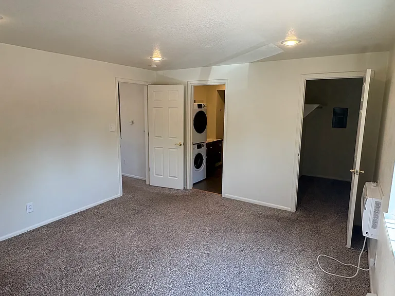1210 Spruce St #D — Photo 6