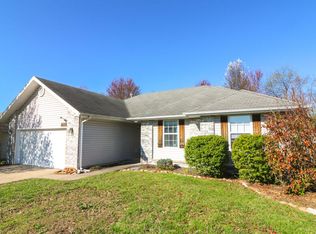 2535 S Timbercreek Ave, Springfield, MO 65807