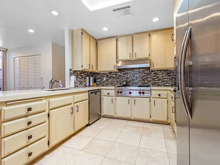 6 Colgate Dr — Photo 19