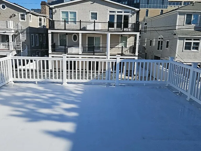 107 S Dover Ave — Photo 11