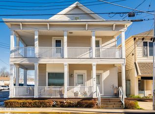 68 Main St APT 3, Manasquan, NJ 08736