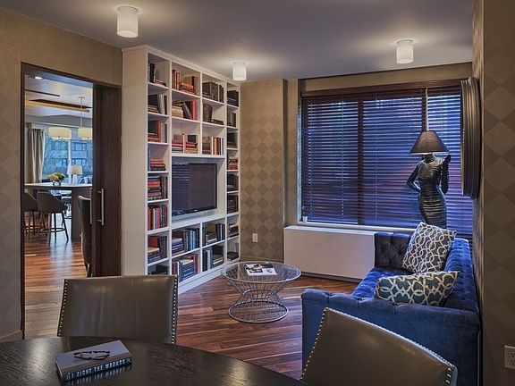 5th image of 260 W 54th St APT 46b