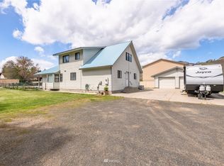 915 B Pioneer Ave, Cashmere, WA 98815