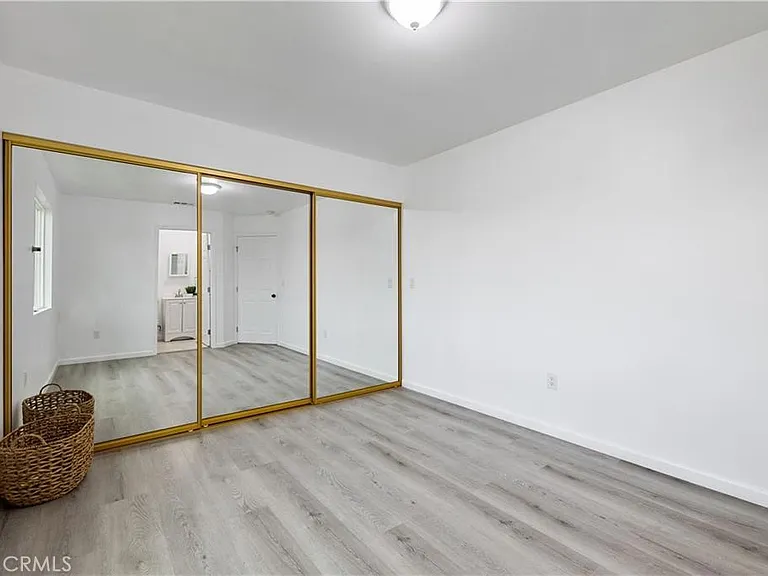 527 W 119th St — Photo 12