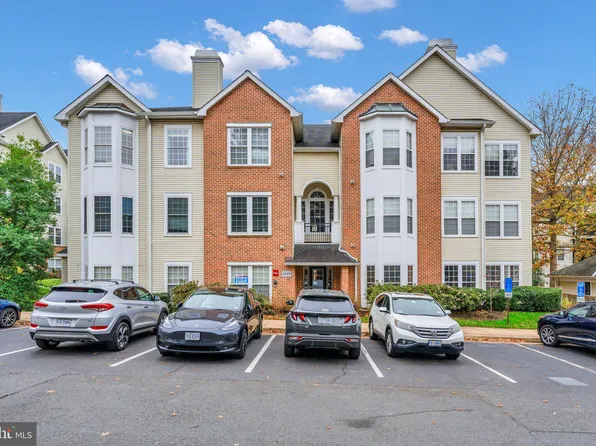 4139 Fountainside Ln Unit F104, Fairfax, VA 22030