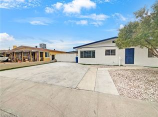1320 Hiawatha Rd, Las Vegas, NV 89108